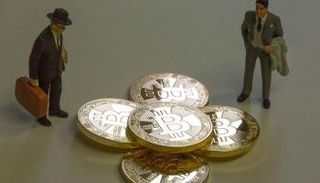 بيتكوين تعاود الصعود