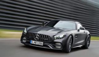 سيارة مرسيدس - أرشيفية