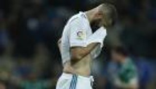 بنزيمة مطلوب في باريس سان جيرمان