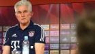 هاينكس يفسر سبب ابتعاد بايرن ميونيخ بصدارة الدوري الألماني