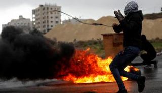 الاشتباكات بالأراضي المحتلة لم تتوقف منذ قرار ترامب