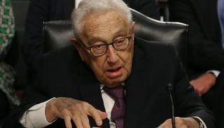 كيسنجر في مجلس الشيوخ - أ. ف. ب