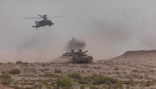 القوات المسلحة الإماراتية في عرض "حصن الاتحاد 2"- أرشيف