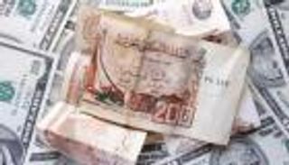 الدينار الجزائري يخسر 46% من قيمته أمام الدولار
