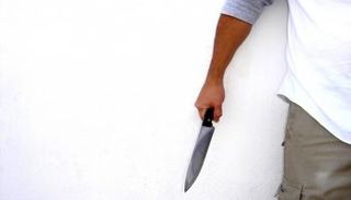 هندي يقتل زوجته مدمنة وسائل التواصل الاجتماعي  