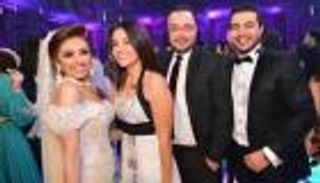 بالصور.. أبناء ونيس يشاركون في زفاف ريم وغياب محمد صبحي