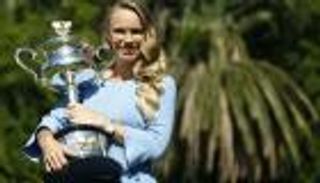 فوزنياكي تقتنص صدارة التصنيف من هاليب بعد فوزها بلقب أستراليا