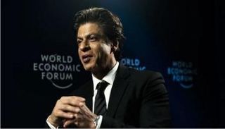 ممثل بوليوود شاروخان 