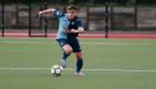 خريج "لاماسيا الجزائر" ينهي تجربته الفرنسية