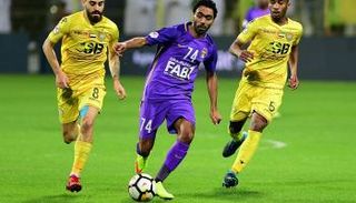 المصري حسين الشحات