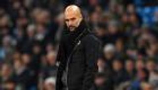 جوارديولا يبرر المبالغ الباهظة لصفقات مانشستر سيتي