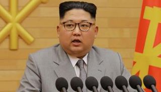 زعيم كوريا الشمالية كيم يونج أون