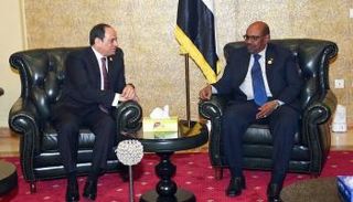 السيسي والبشير خلال لقائهما بأديس أبابا