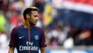 نيمار يلجأ للقضاء بسبب "مكافأة برشلونة" 