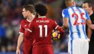 ميلنر يكشف سر تنازله عن ركلة جزاء هدرسفيلد لمحمد صلاح