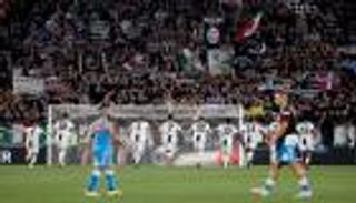 العنصرية تتسبب في إغلاق مدرج ملعب يوفنتوس