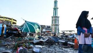 عدد القتلى سيرتفع مع وصول رجال الإنقاذ ببطء إلى المناطق النائية