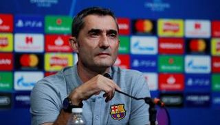 إرنستو فالفيردي المدير الفني لبرشلونة