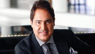 المطرب اللبناني عاصي الحلاني