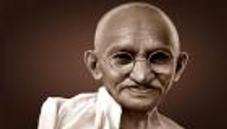 أشهر ٥ أفلام عن الزعيم الهندي غاندي