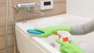 5 مكونات منزلية رخيصة الثمن لحمام نظيف