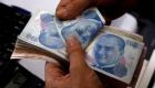 ملاحقات قضائية لـ417 تركيا.. سلاح أردوغان "العاجز" لإنقاذ الليرة