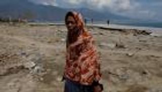 طيار يروي تفاصيل النجاة بطائرة ركاب قبل دقيقة من زلزال إندونيسيا