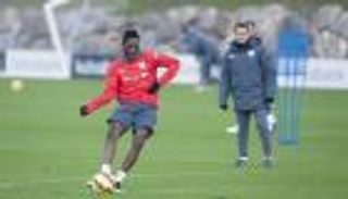 لاعب بلباو يدافع عن فالفيردي ضد الانتقادات