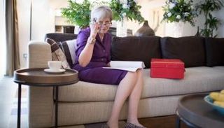 تيريزا ماي تتعرض لضغوط من وزراء الحكومة