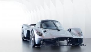 أستون مارتن Valkyrie 