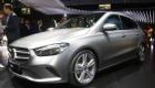 منع تداول بعض موديلات سيارات معرض باريس الدولي في أمريكا