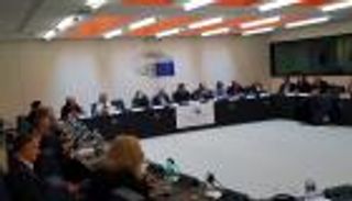 برلمانيون أوروبيون: الموقف الفرنسي ضد إيران نموذج يحتذى به