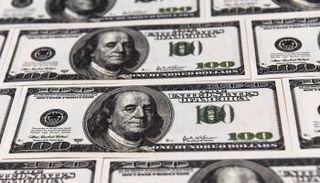 العملة الخضراء ارتفعت إلى أعلى مستوياتها