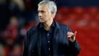 تقارير: إدارة يونايتد تحدد خليفة لمورينيو من الدوري الإنجليزي