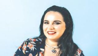 المخرجة الجزائرية ياسمين شويخ