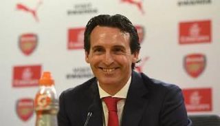 أوناي إيمري مدرب أرسنال