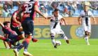 بارما يضرب جنوى في الدوري الإيطالي