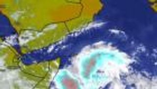 "أرصاد الإمارات": استمرار المنخفض المداري وسط بحر العرب