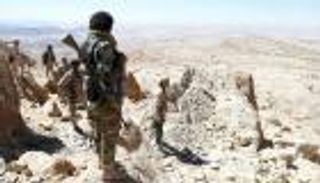 مقتل اثنين من قيادات مليشيا الحوثي في معارك مع الجيش اليمني بتعز