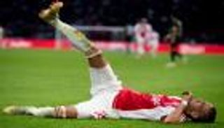 الفحوصات الطبية تحسم مشاركة زياش في موقعتي جزر القمر