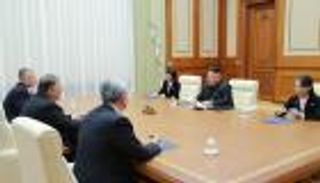 بومبيو: زعيم كوريا الشمالية مستعد للسماح لمفتشين بدخول المواقع النووية