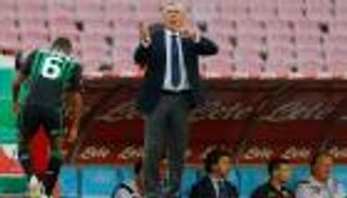 أنشيلوتي يشيد بالجزائري وناس