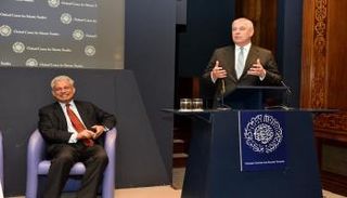 دوق يورك يحضر احتفالية "مئوية زايد" بمركز أكسفورد في بريطانيا 