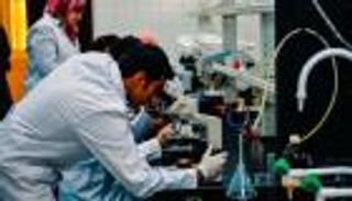 باحثون مصريون: ملاحظات السيسي على قانون البحوث الإكلينيكية في محلها