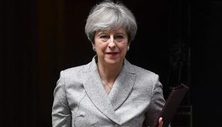 رئيسة الوزراء البريطانية تيريزا ماي 