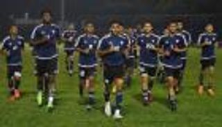 "الأبيض" الشاب يبدأ الاستعداد لكأس آسيا