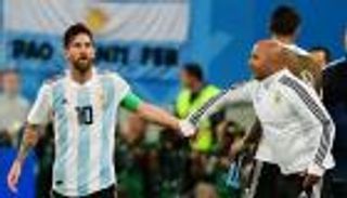 سامباولي يتوقع تتويج ميسي بمونديال 2022