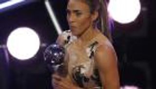 مارتا تنافس على أول جائزة كرة ذهبية للسيدات من فرانس فوتبول