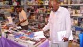 "الخرطوم للكتاب" يختار عبدالله الطيب شخصية العام