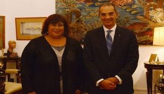 بحثا تدشين أول قصر ثقافة رقمي 